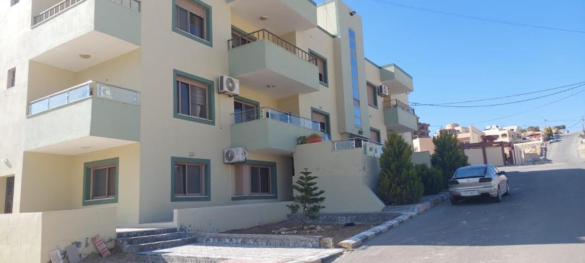 Noor Apartment Wadi Musa Exterior photo